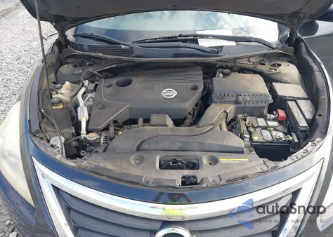 2014 Nissan Altima 2.5 S z USA, uszkodzony, nr VIN 1N4AL3AP3EC325777